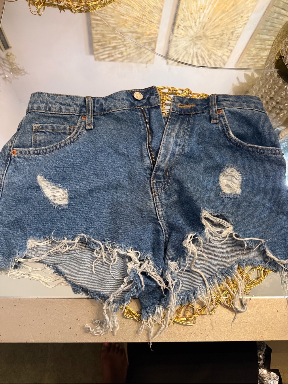 New never worn Forever 21 Distressed Denim Cutoff Shorts - Blue